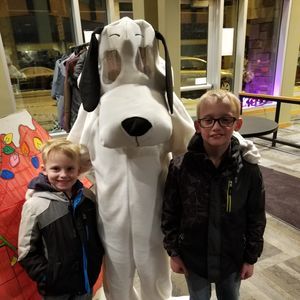 Meet your Posher, Corey